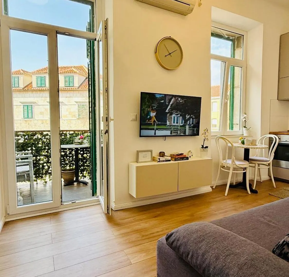 Riva Waterfront Apartments Split