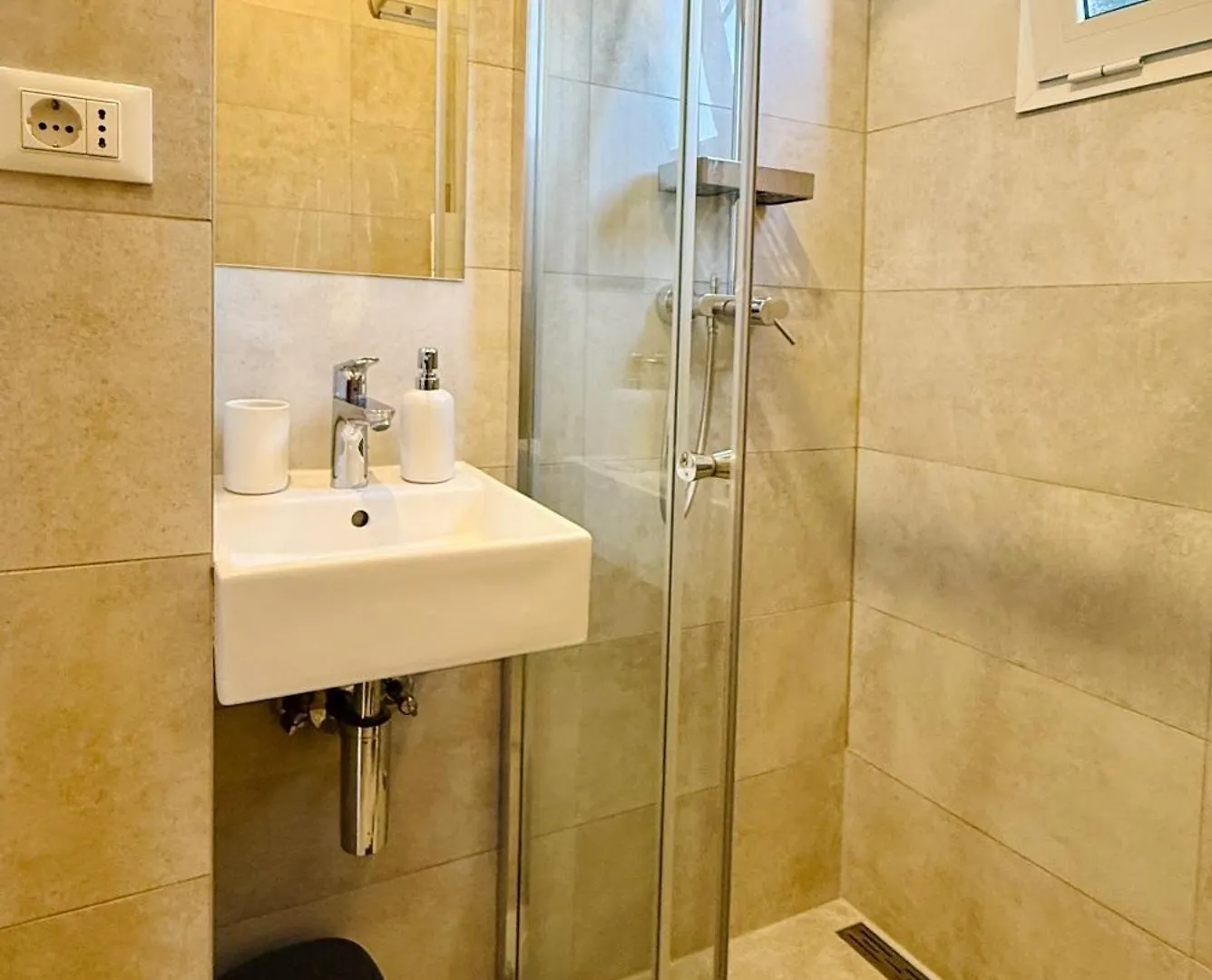 Riva Waterfront Apartments Split