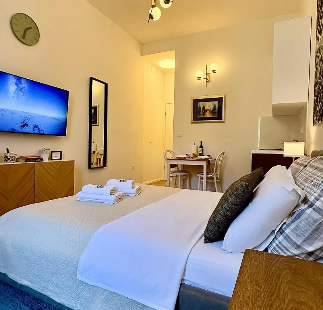 Riva Waterfront Apartments Split